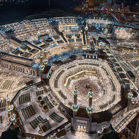 120 000 unités d'éclairage au total illuminent la mosquée sacrée