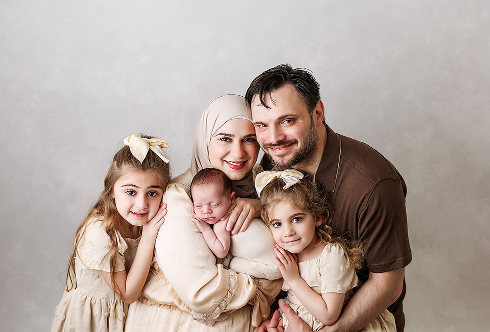 noblesville newborn photographer, fishers newborn photographer, top rated newborn photographer