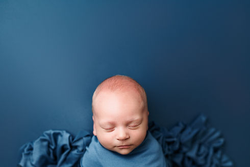 newborn expressions, newborn session, newborn photography, newborn photographer, newborn photographer near me, newborn studio pictures, newborn session pictures, newborn session art, newborn sibling portraits, newborn family portraits, newborn family pictures, newborn pictures