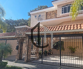 Casa en Venta Bugambilias 1a Sección