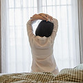 lady-wake-up-stretch-oneself-lazily-for-fresh-morning-health-care-concept-free-photo.jpg