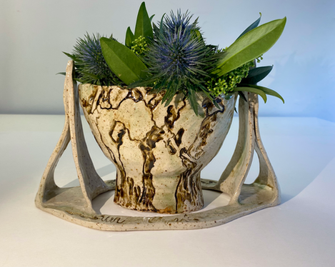 Coupe et décor en grès émaillé