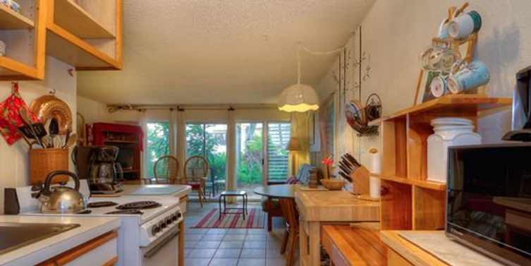 PK 136, kitchen.jpeg