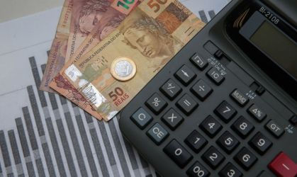 Reforma tributária: Empresas serão obrigadas a declarar CBS em agosto