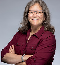 Laura-Bull-2021smallercopy.jpg