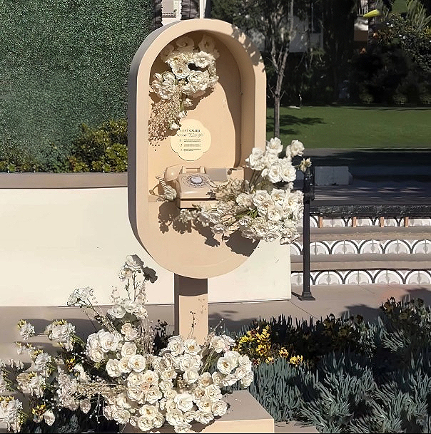 Audio Guestbook Stand