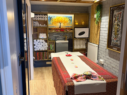 Singles massage room.jpeg