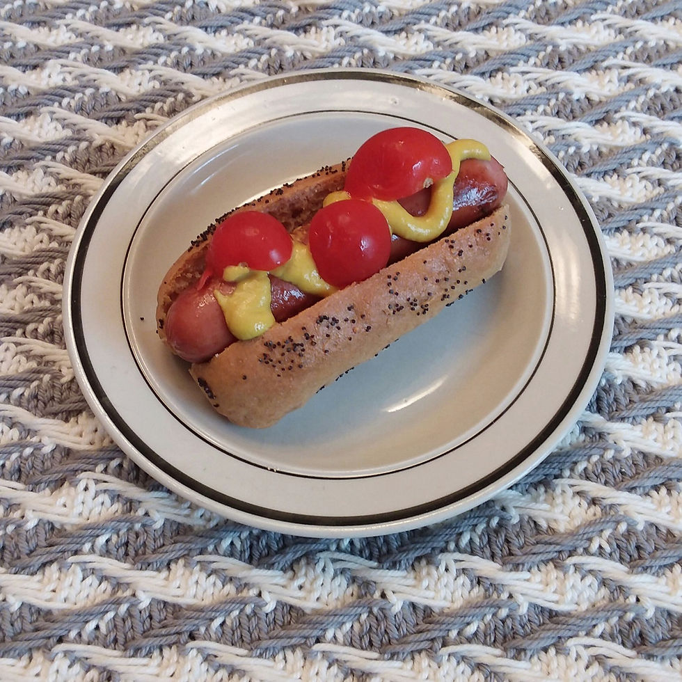 See how cozy the dog fits in the mini New England style bun???