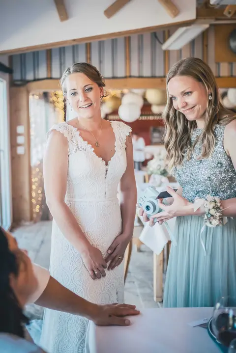 Emotionale Hochzeitsfotografie mit natürlicher Bildwirkung