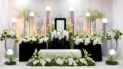 花屋のお葬式について 花祭壇にこだわる花屋のお葬式