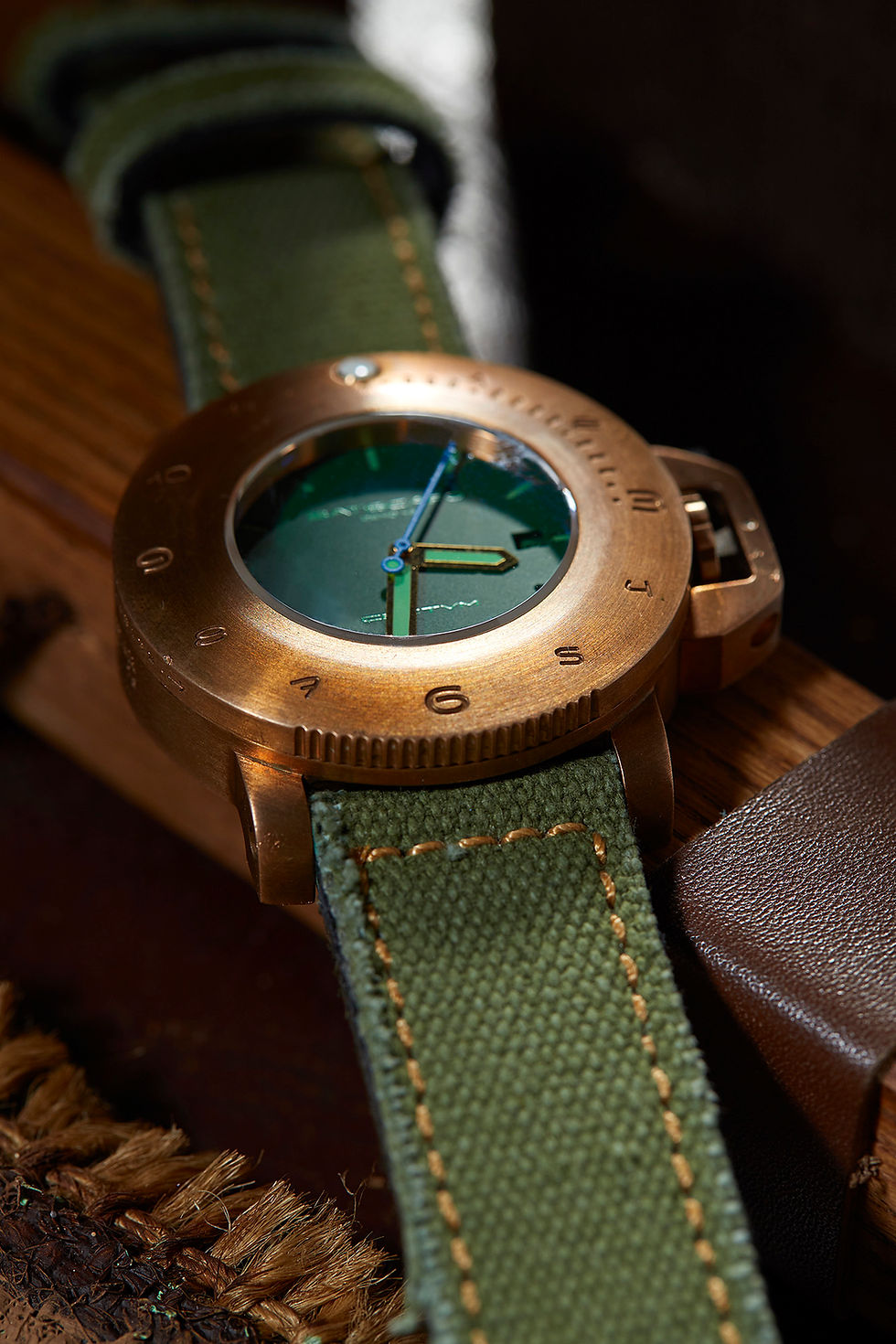 Thumbnail: Green Dial Zero45 Bezel Bronze  Seiko NH35A