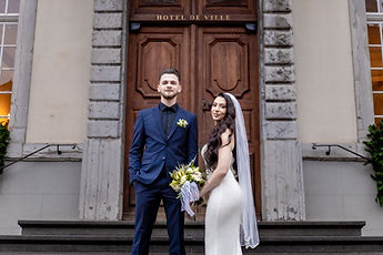 Leonora and Mersim posing in front of the door