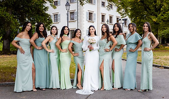 The bride's friends posing in front of Lancy town hall