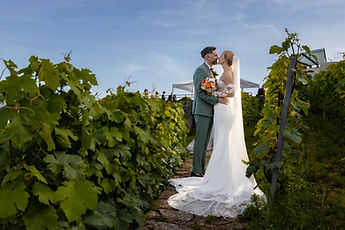 A kiss in the vineyards
