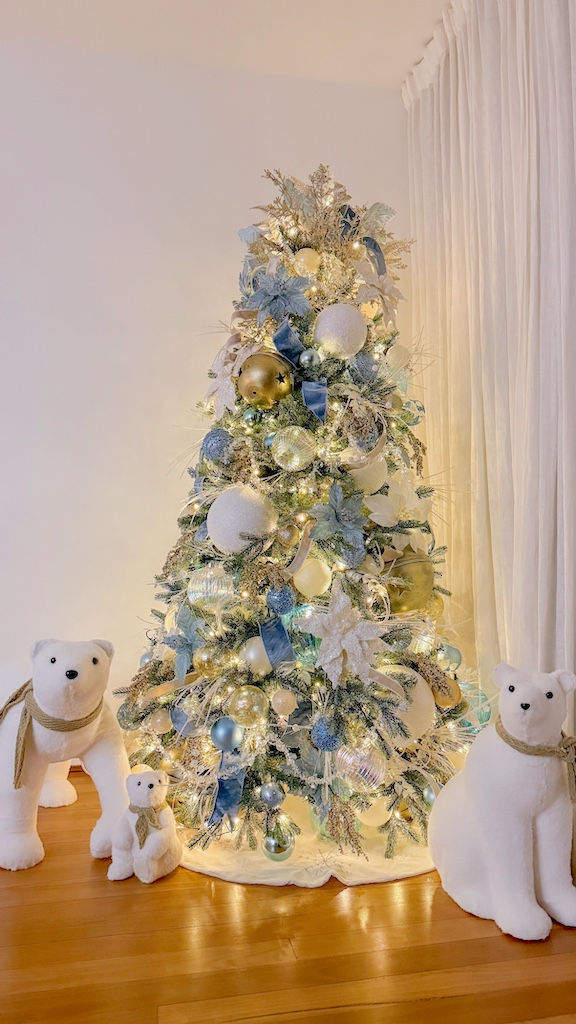 Christmas Tree Sydney.JPG