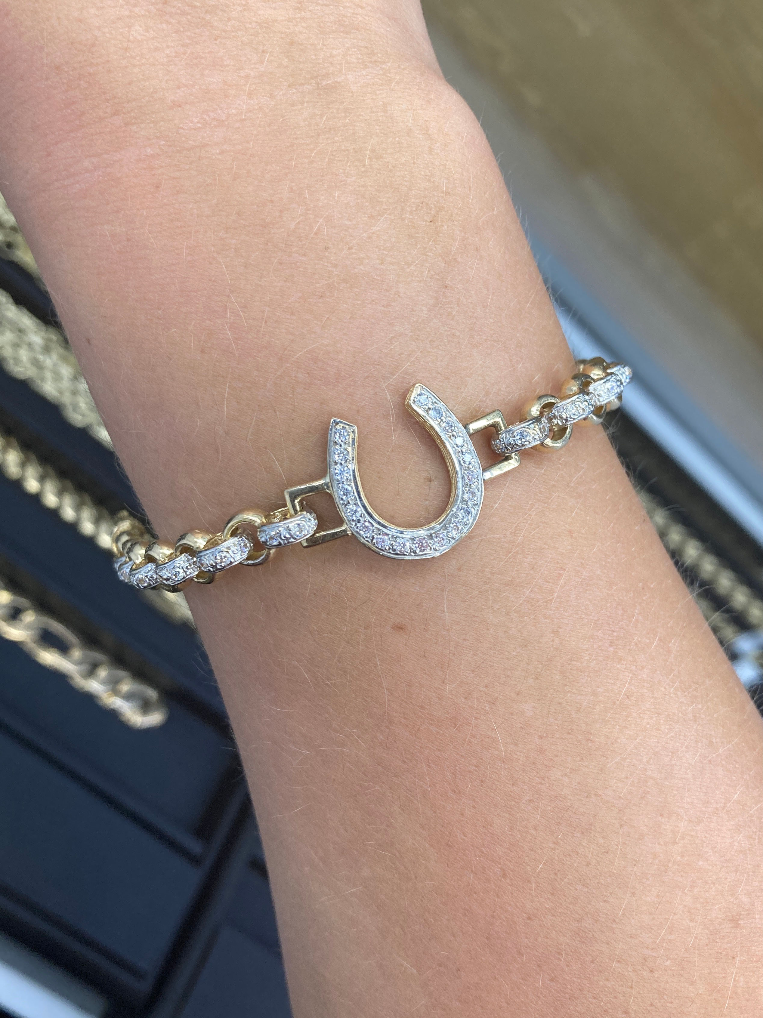 9ct Pre Owned Children’s Stone Set Horse Shoe Belcher Bracelet