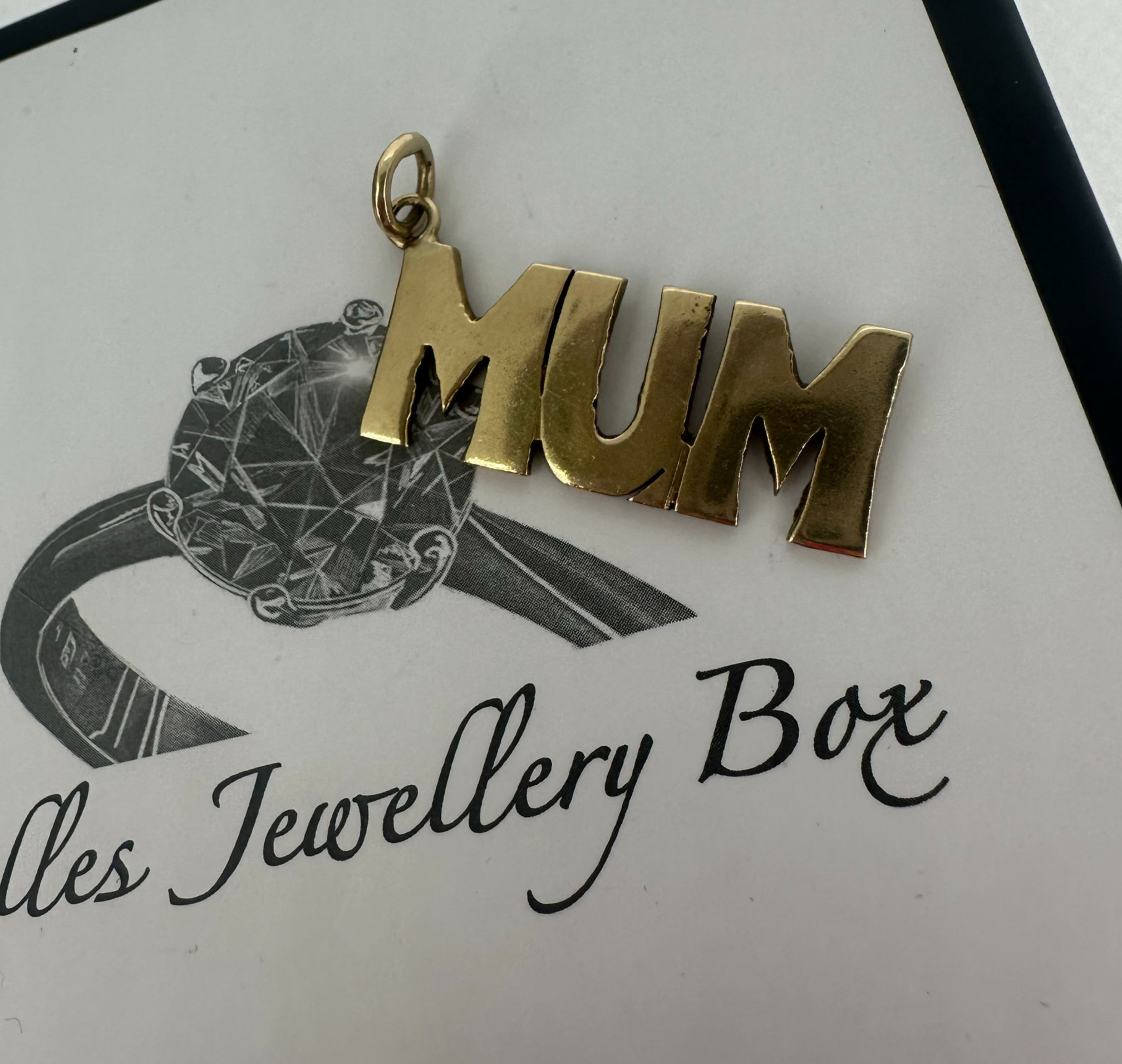 9ct Plain MUM Pendant