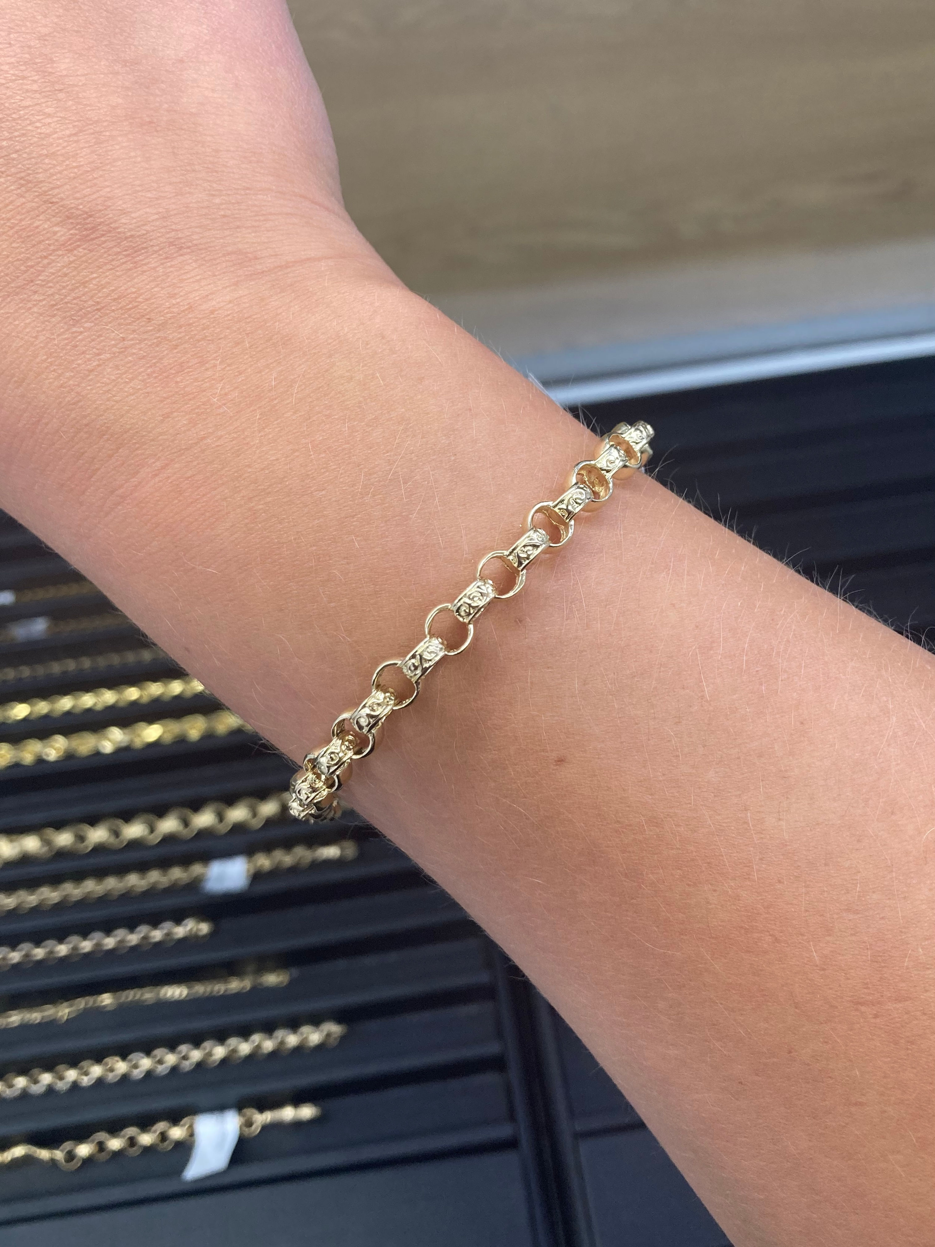 9ct Children’s Plain & Patterned Micro Belcher Bracelet