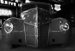 B&W Ford