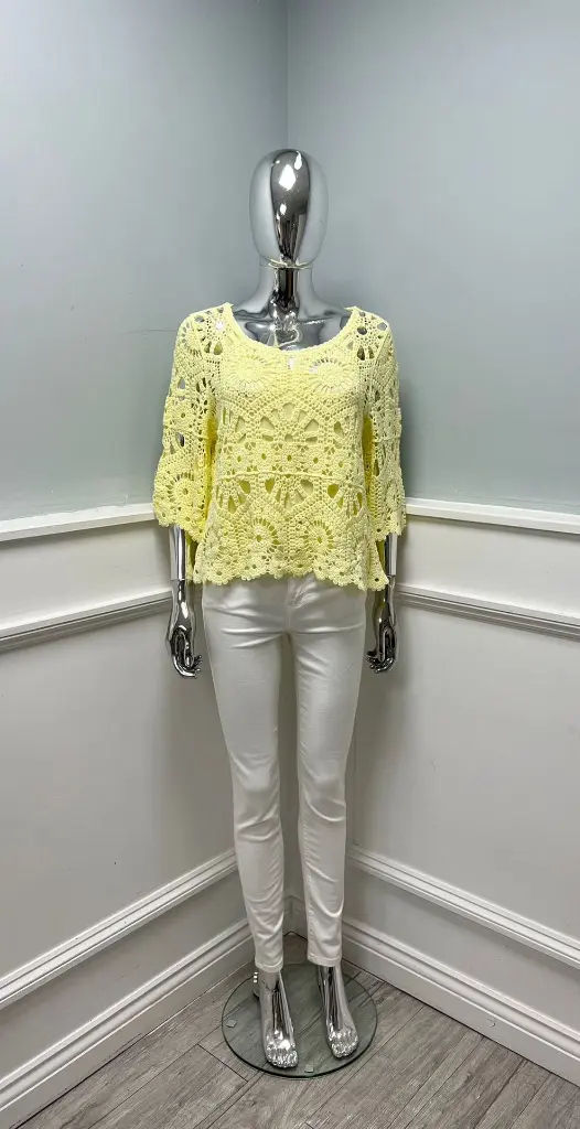 Thumbnail: Crochet 2 in 1 top