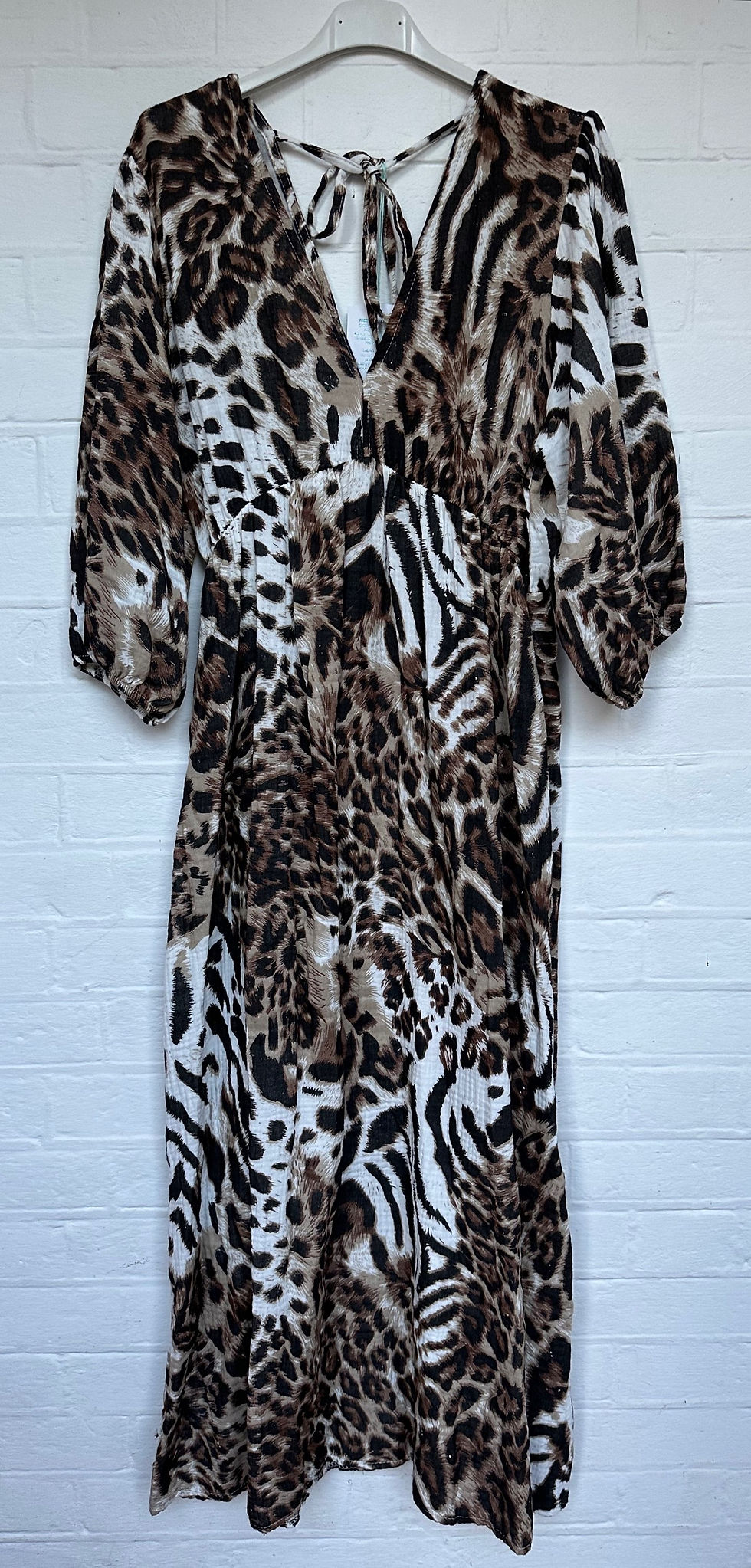 Thumbnail: Leopard print cheesecloth V-neck maxi dress
