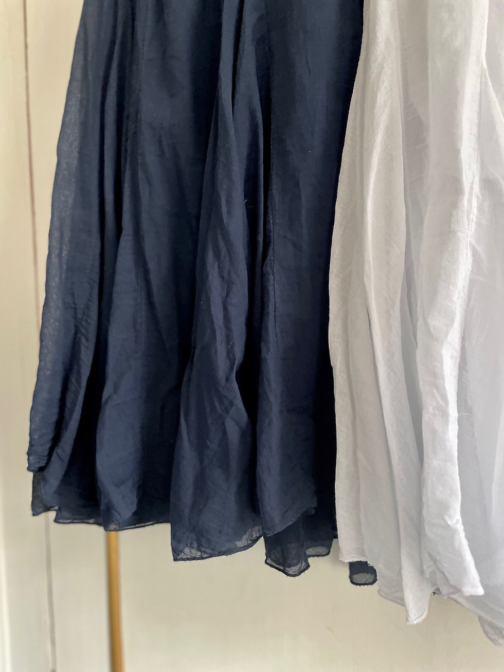 Thumbnail: Pleated cotton lined midi skirt