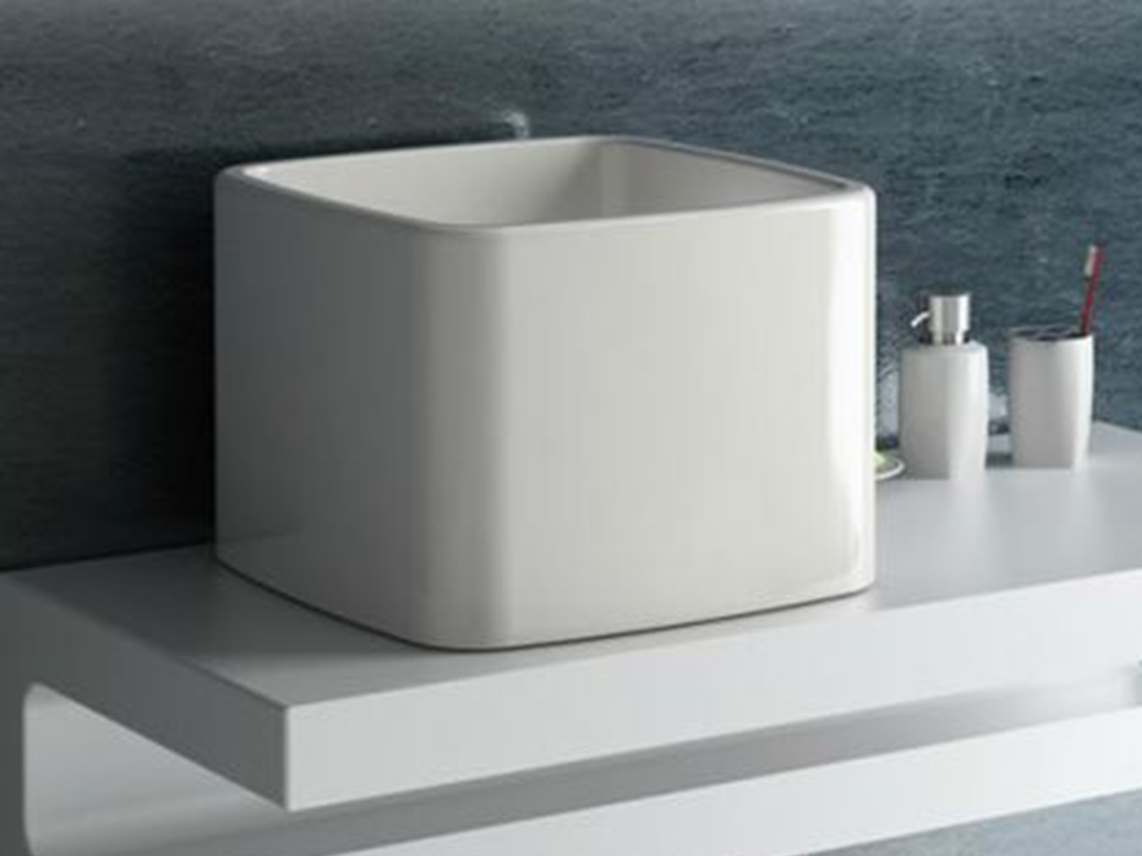 Valdama Rubik Countertop Washbasin (410mm)