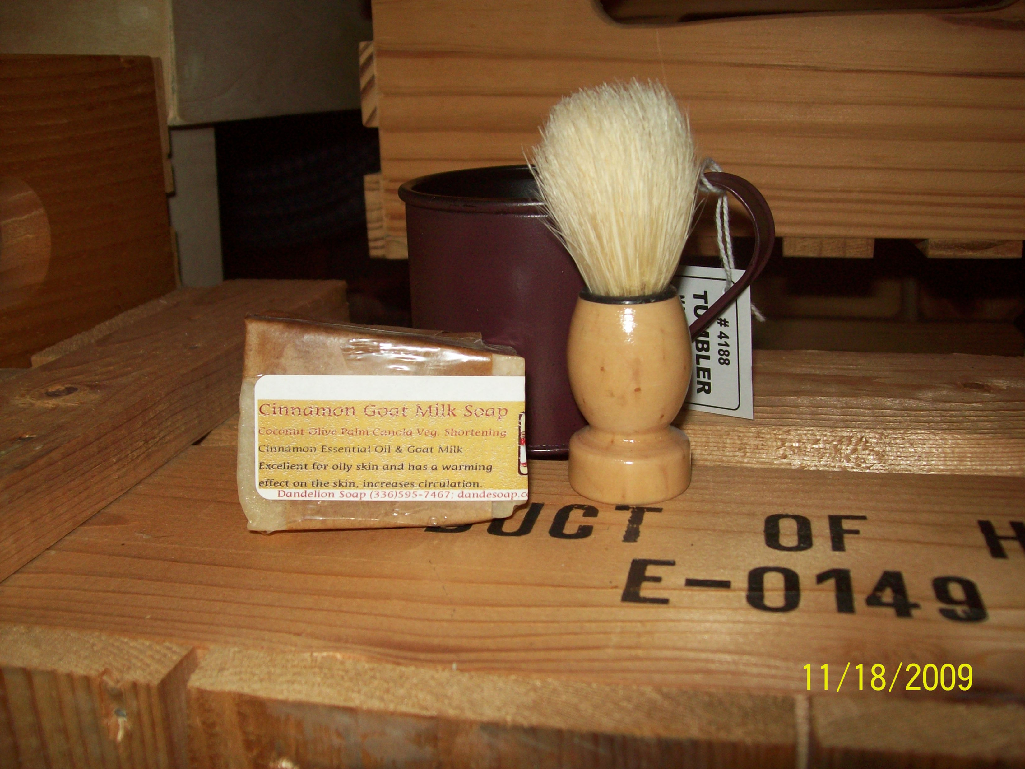 Burgundy Mug Shaving Kit