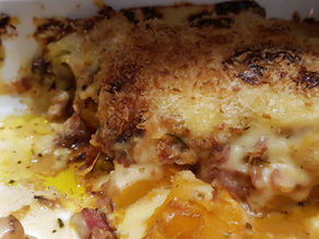 Cheesy Pumpkin, Bacon & Cauliflower Bake