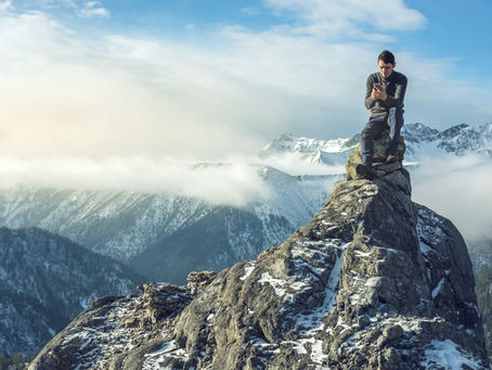 𝗧𝗵𝗲 𝗜𝗻𝘁𝗿𝗼𝘃𝗲𝗿𝘁𝗲𝗱 𝗙𝗼𝘂𝗻𝗱𝗲𝗿: 𝗢𝗽𝘁𝗶𝗺𝗶𝘇𝗲𝗱 𝗟𝗲𝗮𝗱𝗲𝗿𝘀𝗵𝗶𝗽