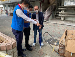 視察蝴蝶邨鼠患問題