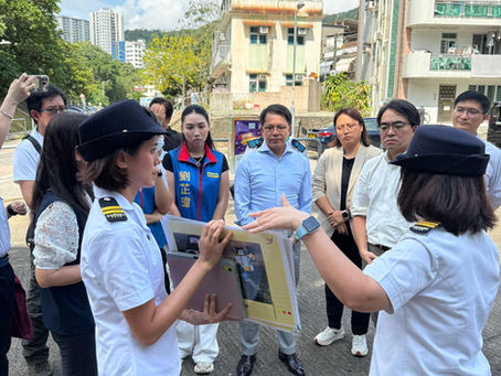 陳克勤聯同食物環境衞生署代表到大圍區內視察滅蚊工作