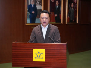 李世榮回應專營巴士申請大幅加價