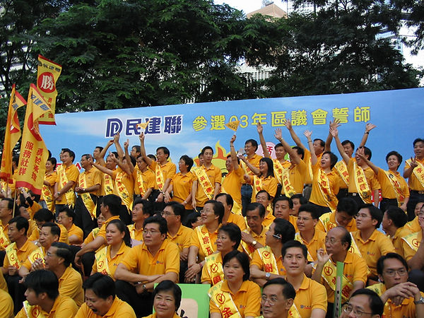C民建聯促請政府訂立時間表,逐步棄用塑膠餐具。 (1).JPG