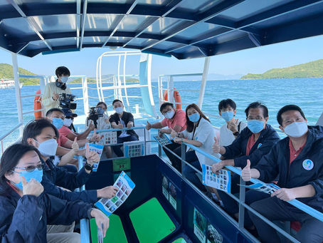 漁農關愛隊、郭玲麗議員聯同董中學生實地拍攝宣傳短片