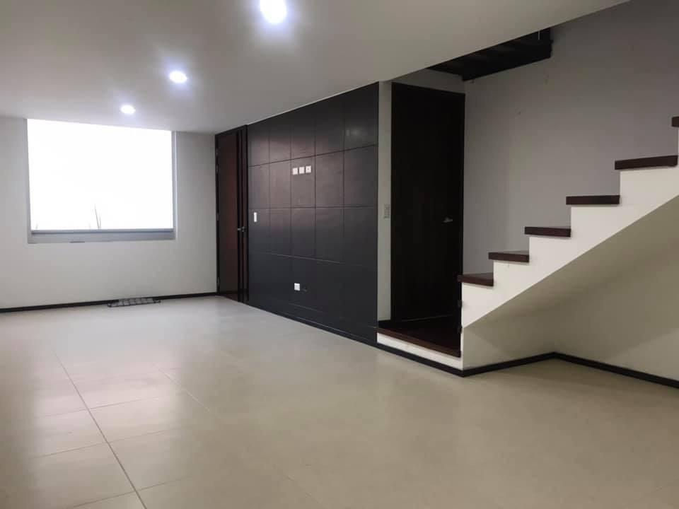 Miniatura: Estrena hogar, Zona Forjadores con periférico, atrás de Plaza San Diego