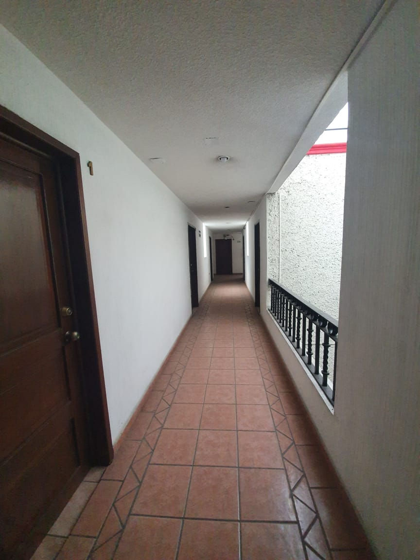 Miniatura: Mexico´s  student town; Hotel en venta atrás de la UDLAP en excelente ubicación