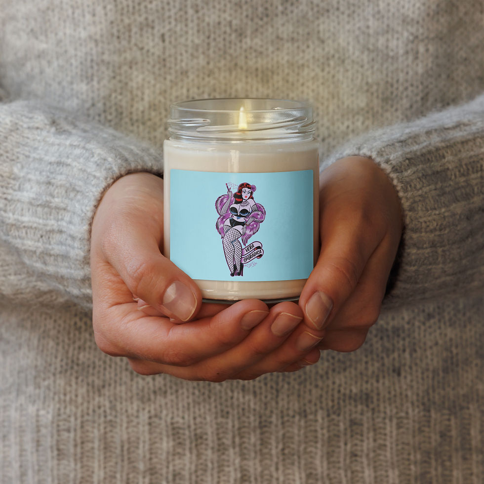 Thumbnail: Vera Femme Fatale Scented Candle (Sea Salt & Orchid)