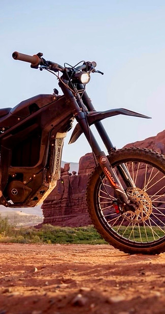 E-dirtbike _edited.jpg