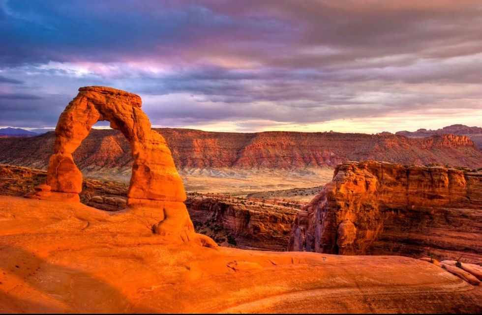 Moab arch.jpeg