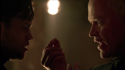 Damien Darhk arrives to Arrow in S4!