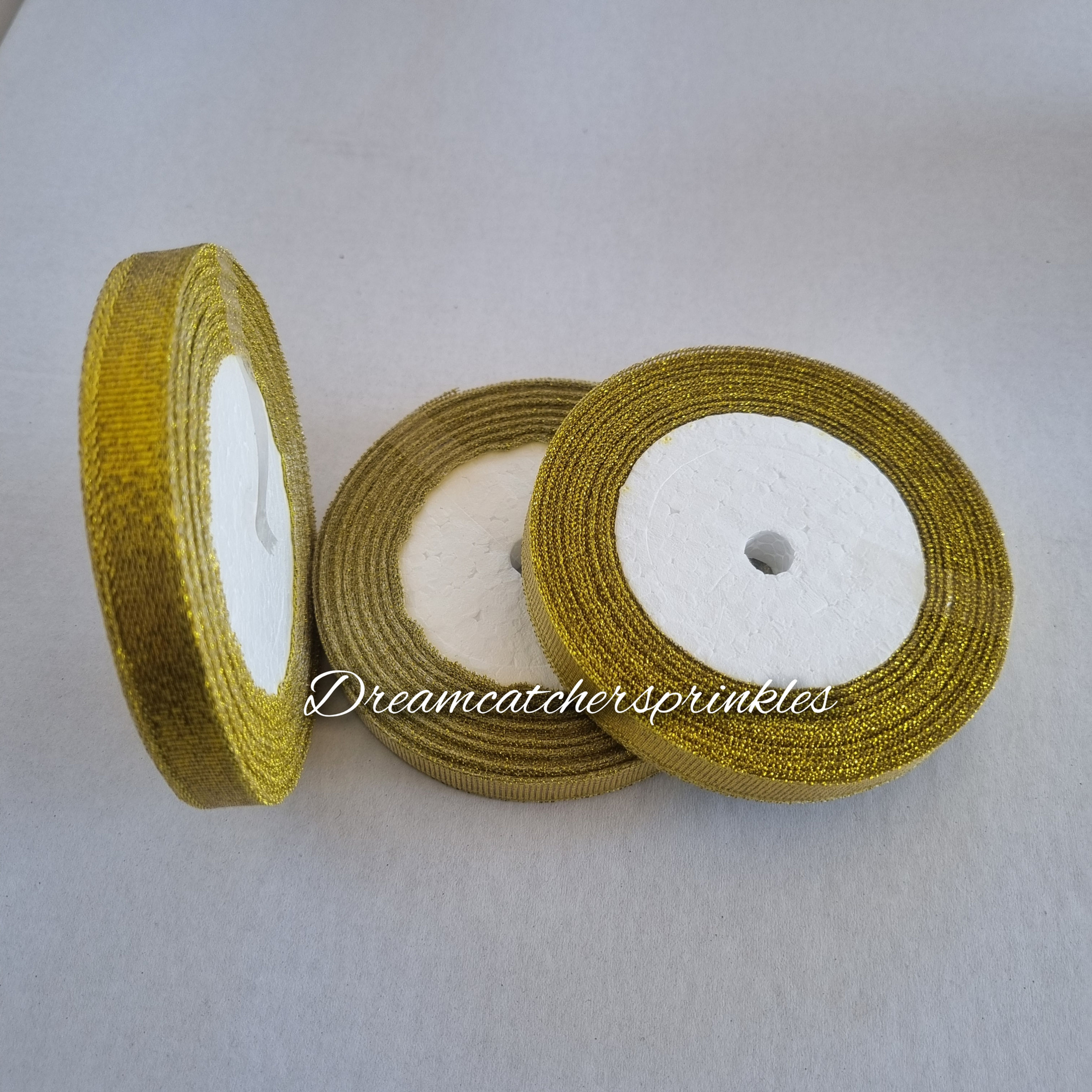 Gold ribbon 