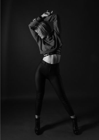 Feminine Flow (9)_edited.jpg