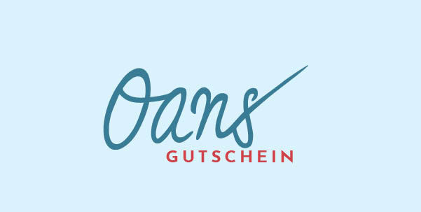 hellblauer Geschenk- Gutschein mit Schriftzug OANS