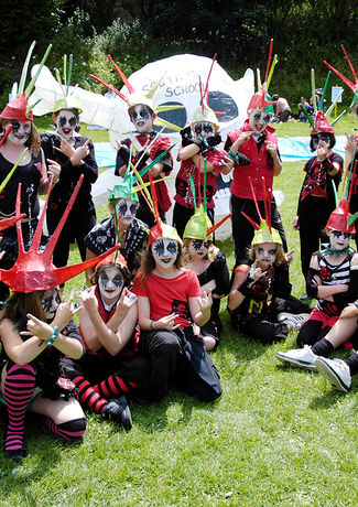 2007 MovingOn20070138.jpg