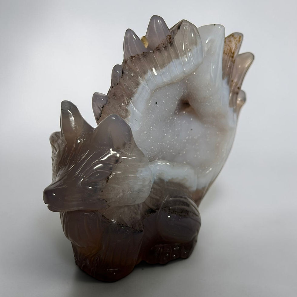 9 Tailed Fox Agate Carving