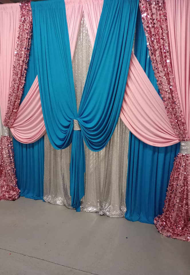 tuquoise pink and white draping
