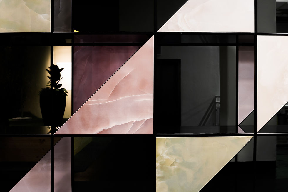 Libreria in materiale Ceramica per Living Kitchen 2019