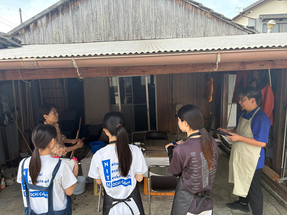 【高知高専の学生さんが和紙づくりを学びに来てくれました】