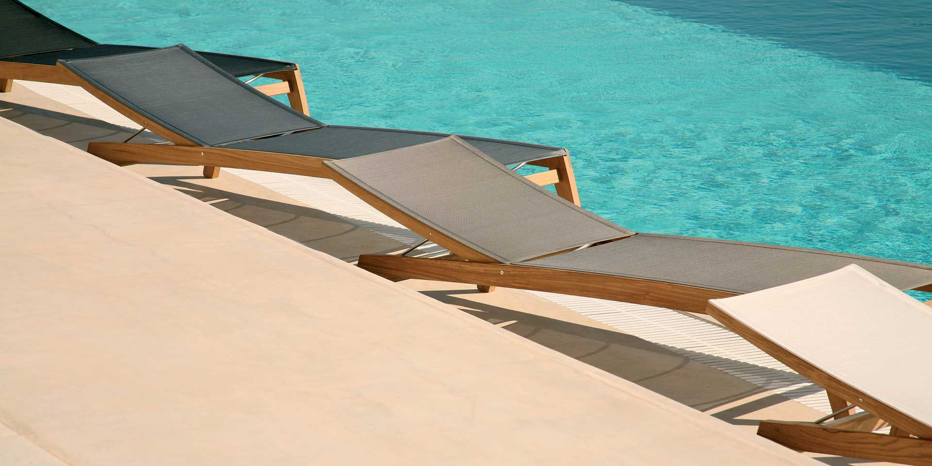 Barlow Tyrie Horizon Chaise Lounger